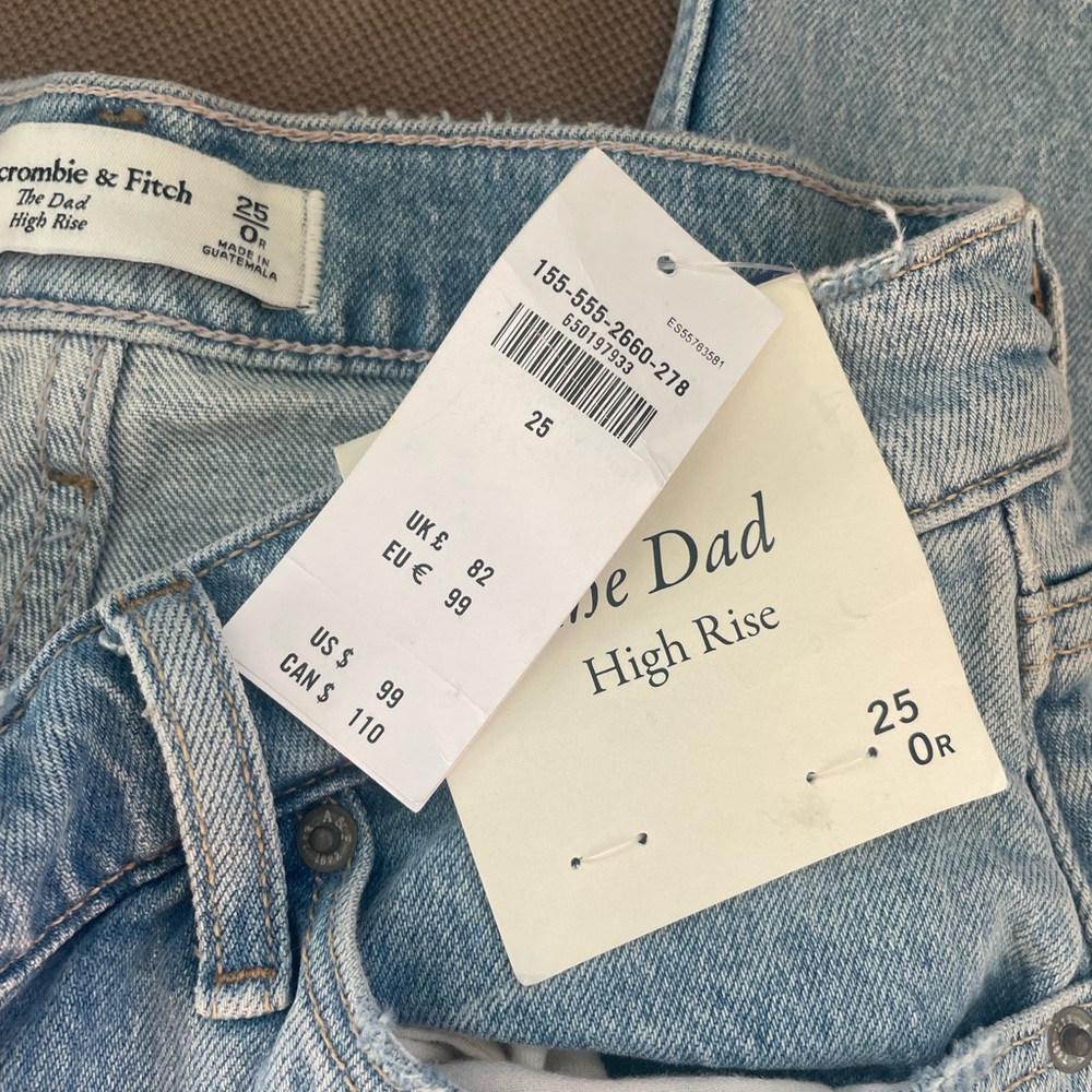MOVING SALE! Accepting all offers!! Abercrombie High Rise Dad Jean Cross 25 REG